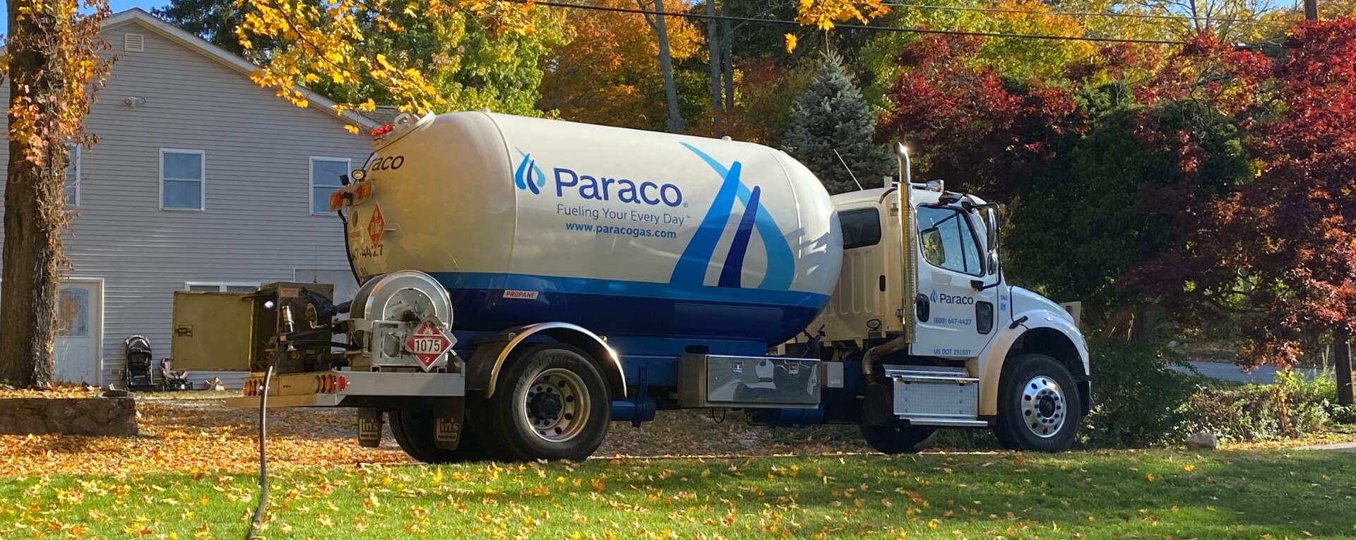 Paraco gas homepage fall banner